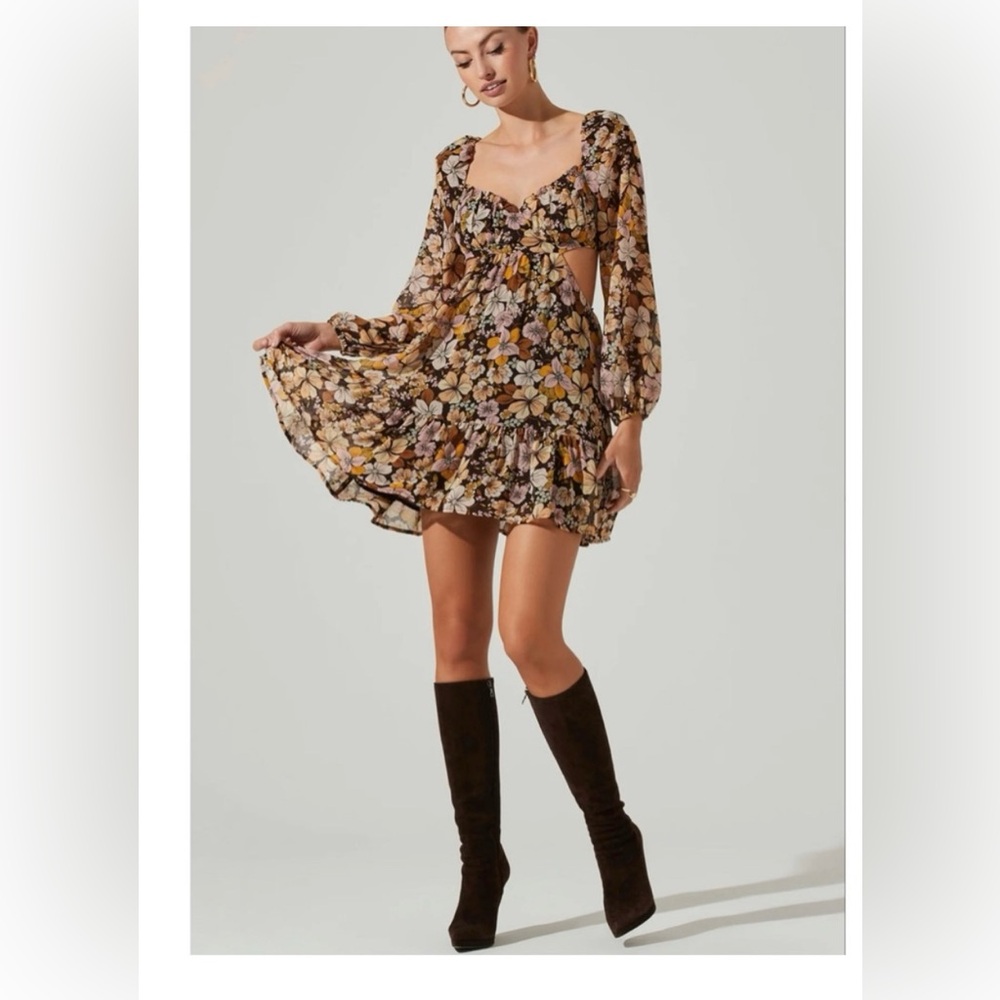 🔥 🔥 Summer Sale! Floral Long Sleeve Dress in Earth Tones - Picture 4 of 7